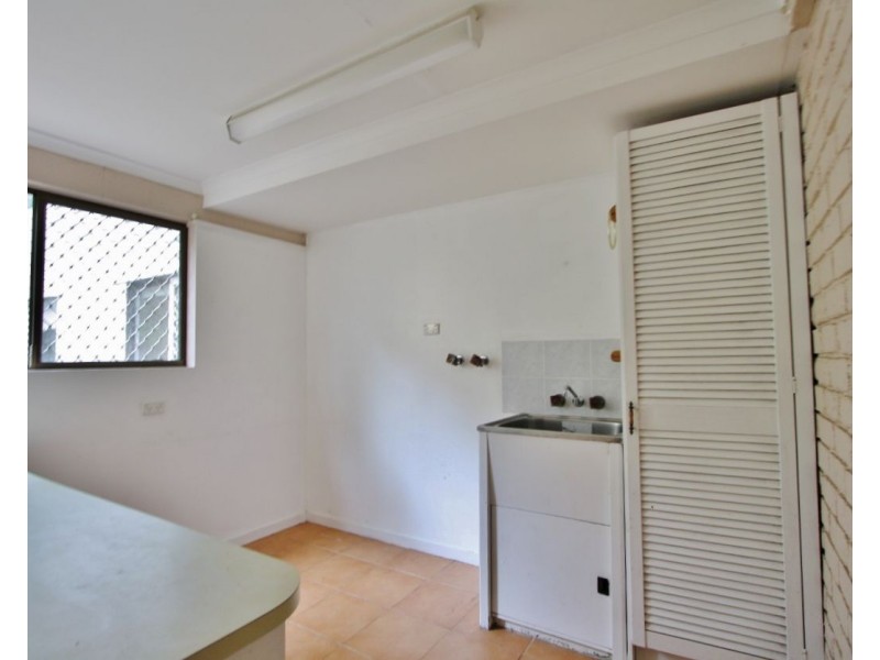 4 McLaren Street, Fig Tree Pocket QLD 4069