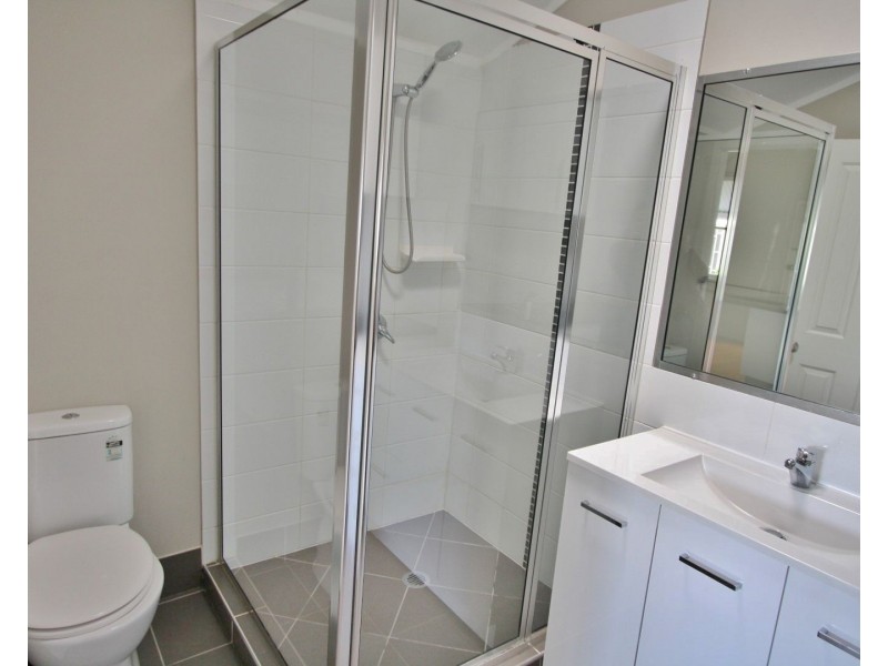 1/1105 Logan Road, Holland Park West QLD 4121