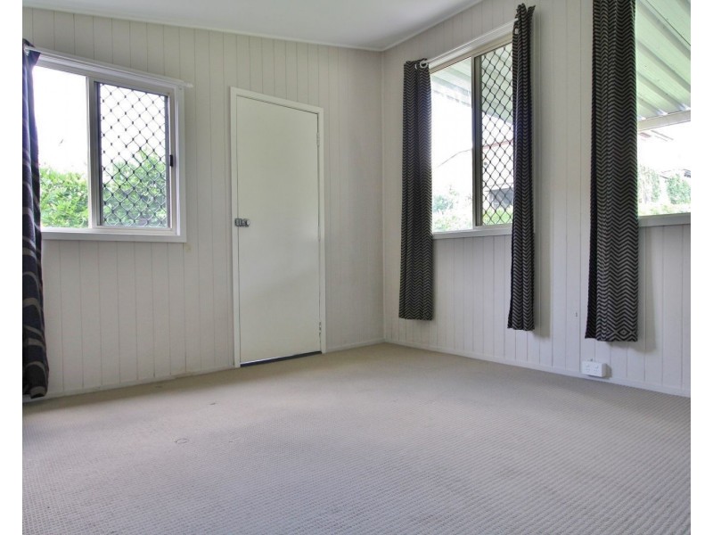 1/1105 Logan Road, Holland Park West QLD 4121