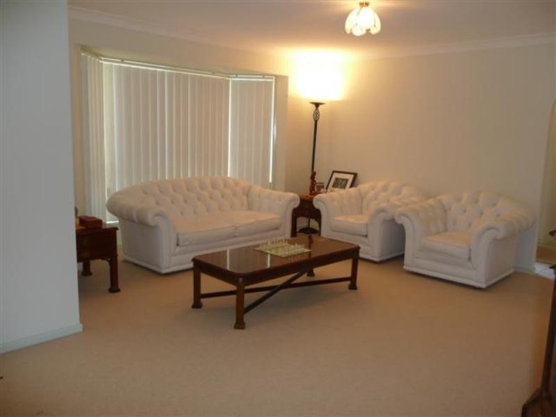 3 Chloe Close, Eight Mile Plains QLD 4113