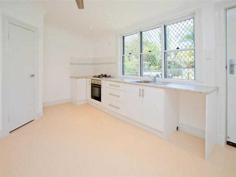 64 Cedar Street, Greenslopes QLD 4120