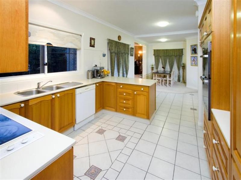 20 Norell Place, Eight Mile Plains QLD 4113