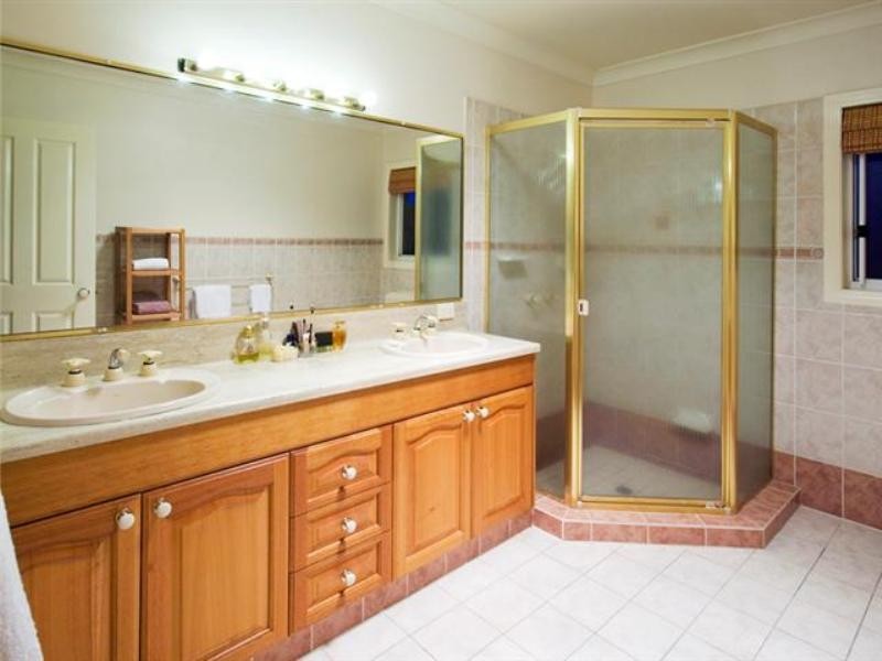 20 Norell Place, Eight Mile Plains QLD 4113