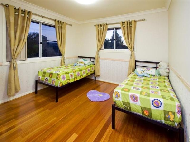 20 Norell Place, Eight Mile Plains QLD 4113