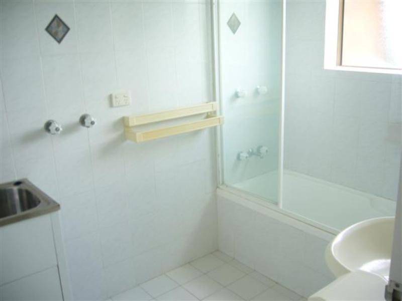 6/12 McLay Street, Coorparoo QLD 4151