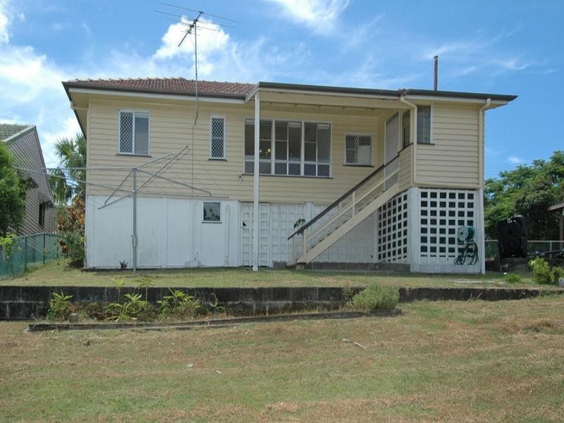 109 The Promenade, Camp Hill QLD 4152