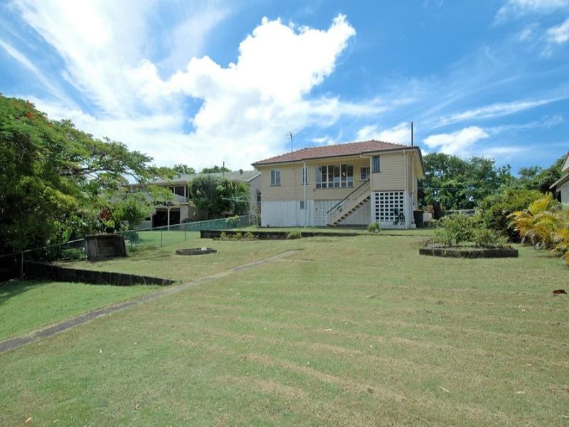 109 The Promenade, Camp Hill QLD 4152