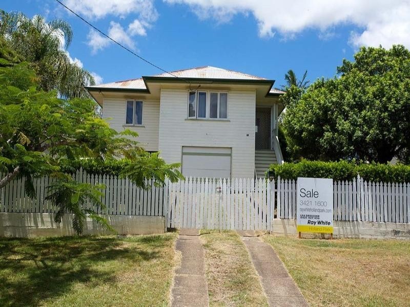 11 Brescia Street, Holland Park West QLD 4121