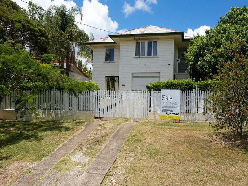 11 Brescia Street, Holland Park West QLD 4121