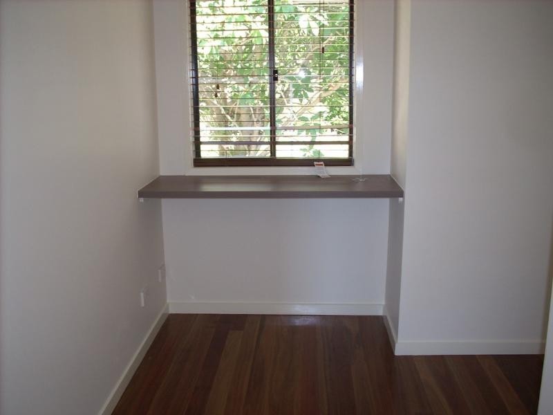 2/299 Nursery Road, Holland Park QLD 4121