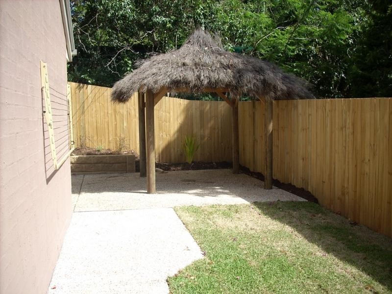 2/299 Nursery Road, Holland Park QLD 4121