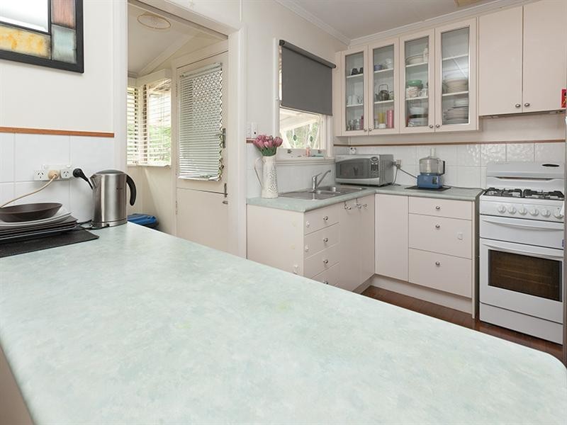 9 Grunert Street, Holland Park QLD 4121