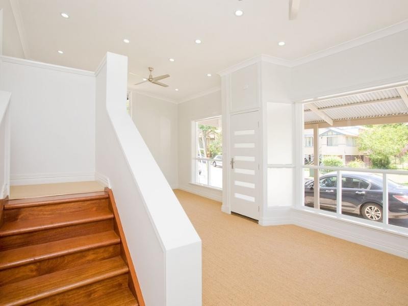 64 Cedar Street, Greenslopes QLD 4120