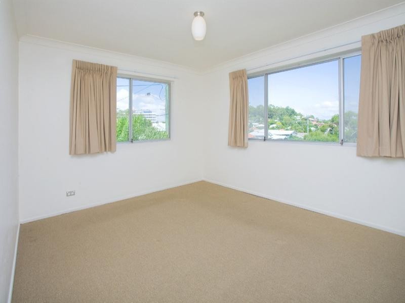 3/74 Henry Street, Greenslopes QLD 4120