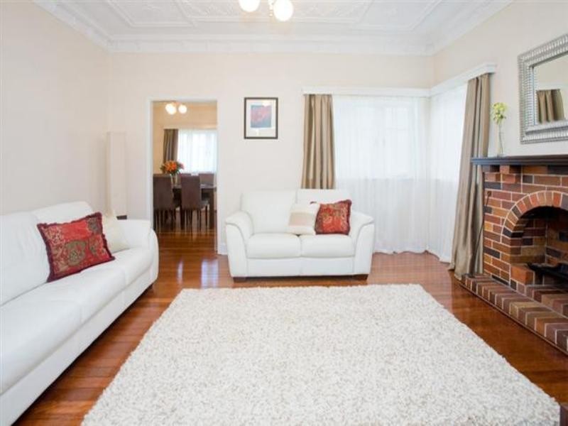 311 Chatsworth Road, Coorparoo QLD 4151