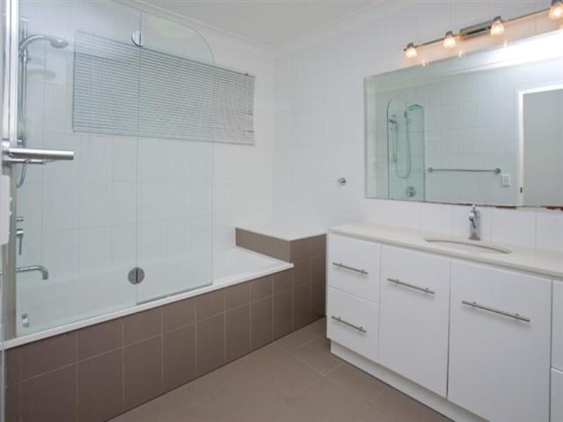 12 Arafura Street, Upper Mount Gravatt QLD 4122