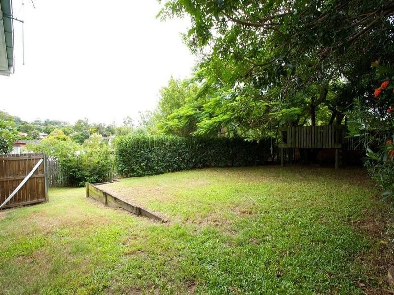 10 Morland Street, Mount Gravatt East QLD 4122
