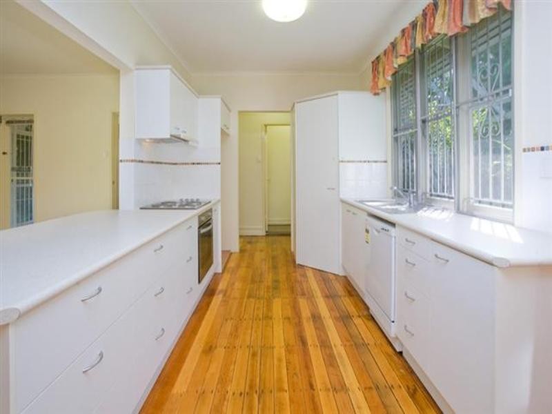 23 Perihelion Street, Coorparoo QLD 4151