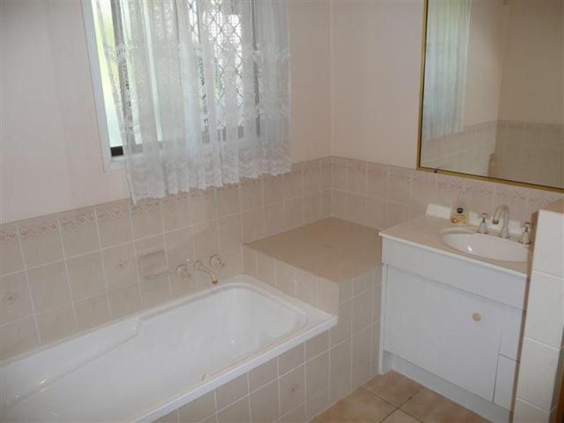 91 Nardie Street, Eight Mile Plains QLD 4113