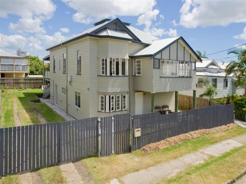 66 Lewis Street, Woolloongabba QLD 4102