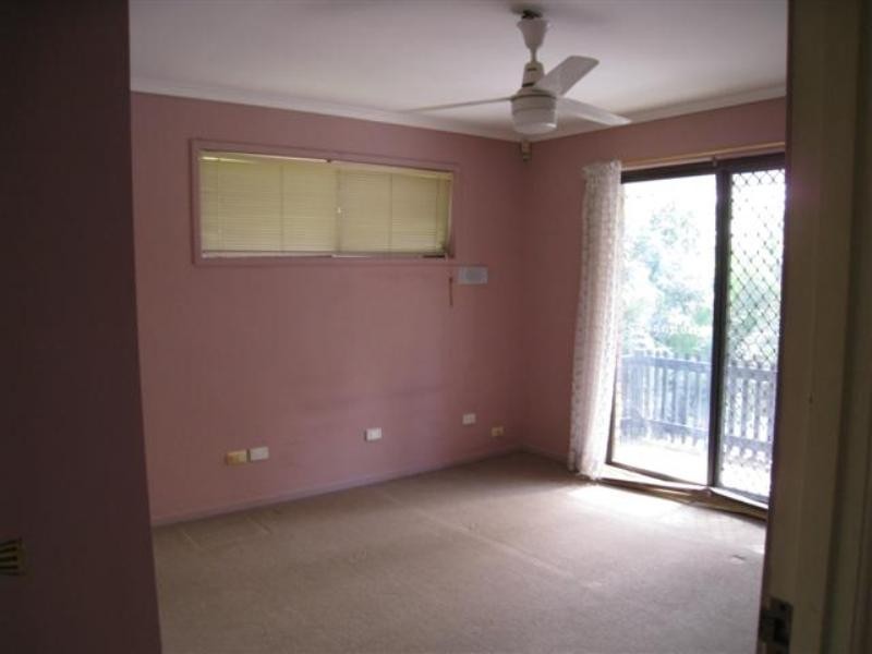 17 Glenlinton Street, Holland Park QLD 4121