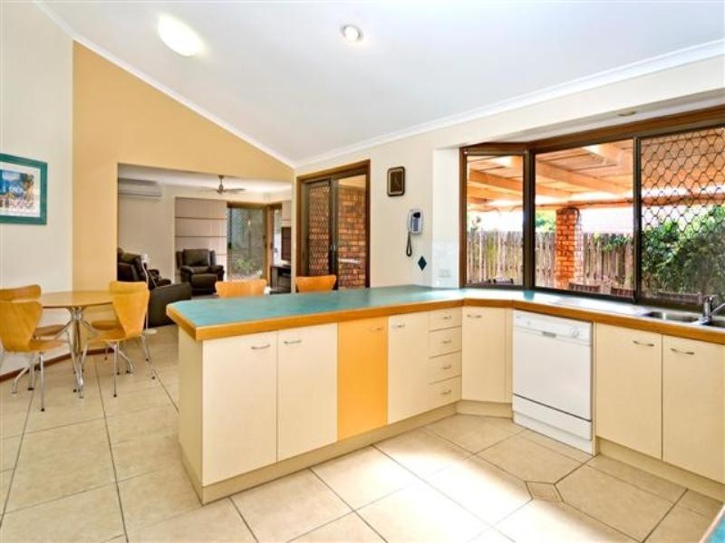 48 Goorari Street, Eight Mile Plains QLD 4113