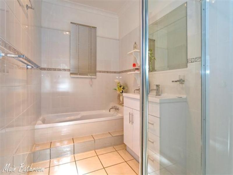 58 Hawkwood Street, Mount Gravatt East QLD 4122