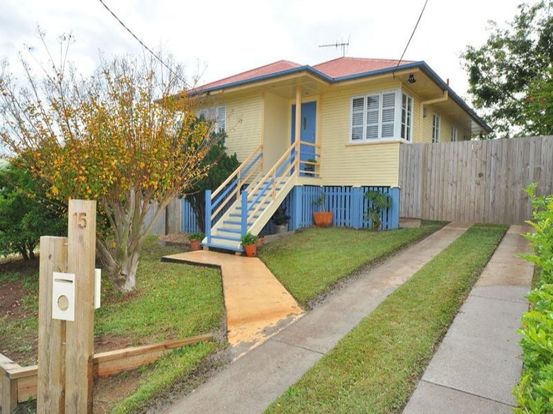 15 Floral Street, Mount Gravatt East QLD 4122