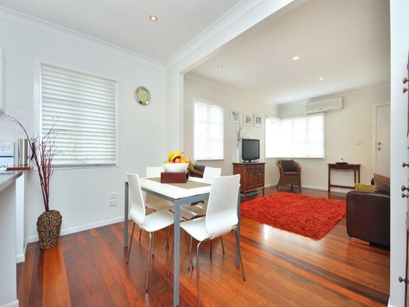 15 Floral Street, Mount Gravatt East QLD 4122