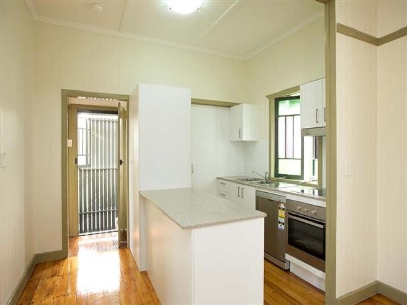 53 Crump Street, Holland Park West QLD 4121