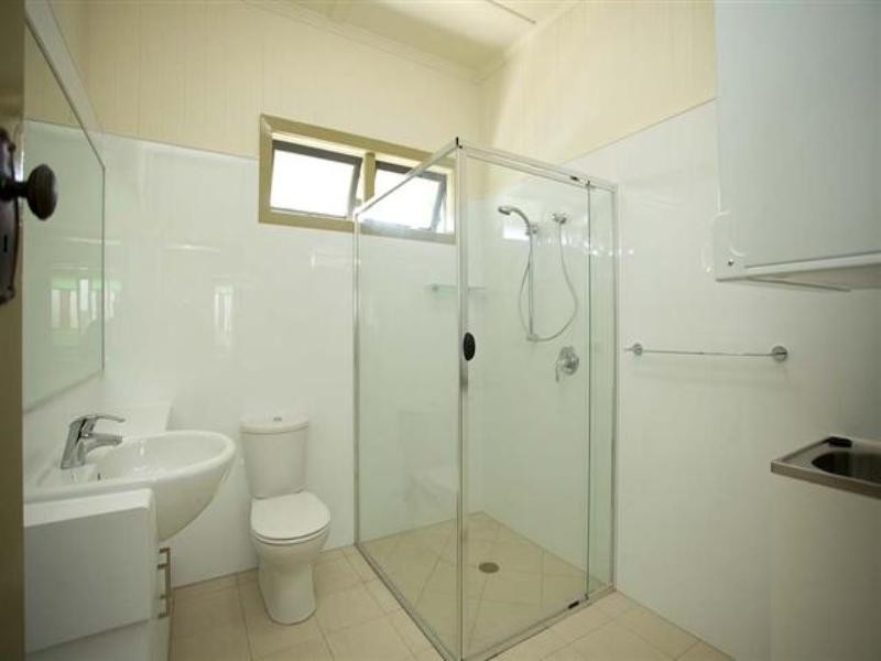 53 Crump Street, Holland Park West QLD 4121