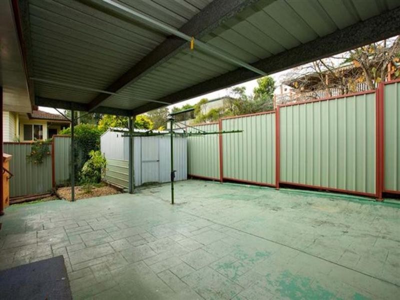 92 Pareena Crescent, Mansfield QLD 4122