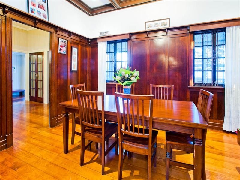 23 Gorban Street, Holland Park QLD 4121