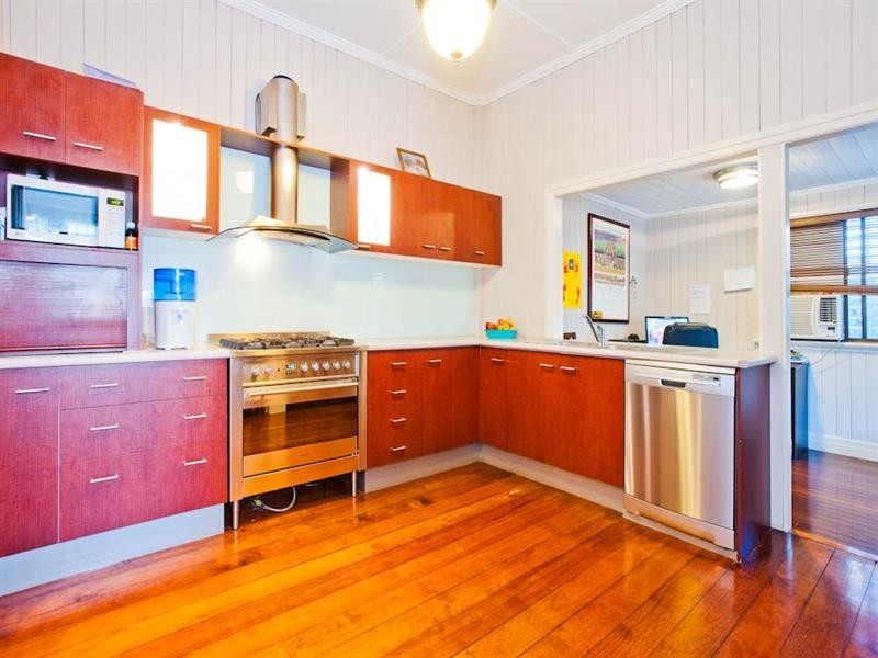 23 Gorban Street, Holland Park QLD 4121