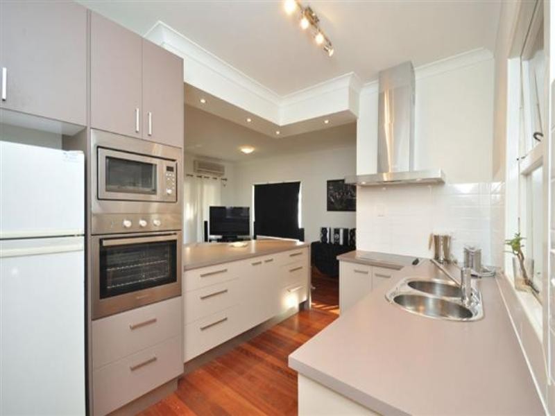 94 Cortis Street, Mount Gravatt East QLD 4122