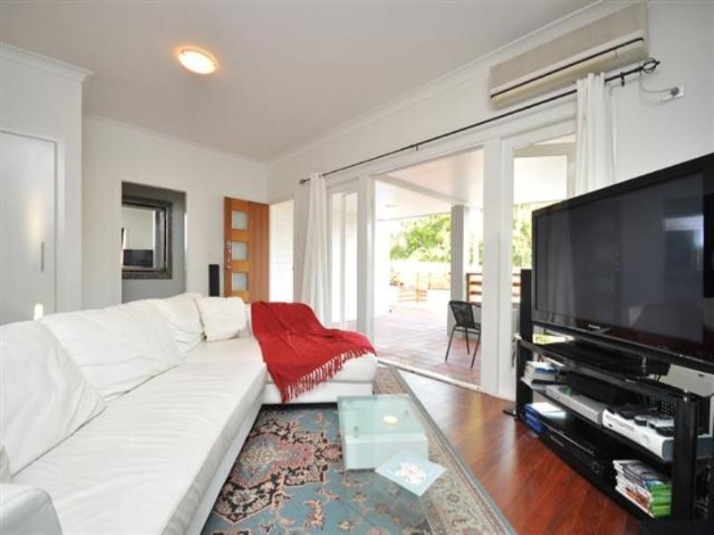 94 Cortis Street, Mount Gravatt East QLD 4122