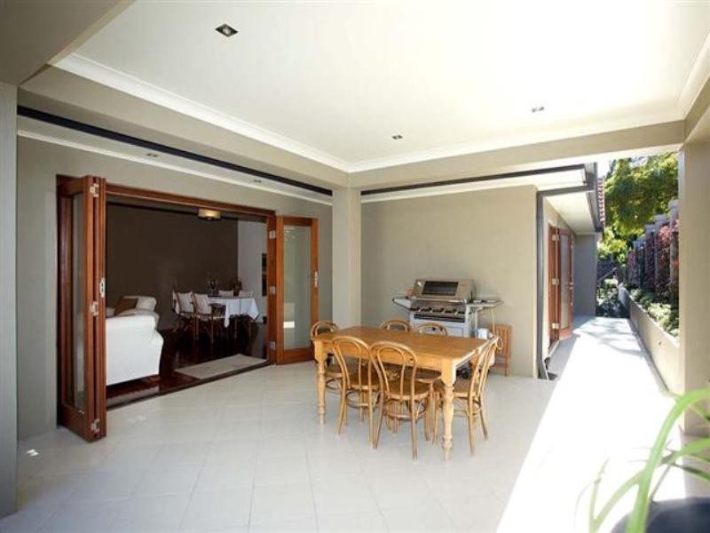 55 Crump Street, Holland Park West QLD 4121