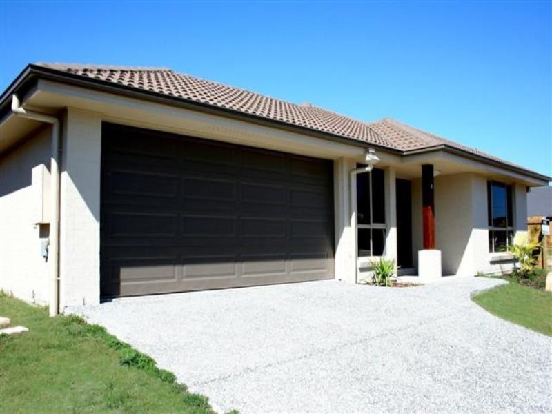 8 Lennox Close, Manly West QLD 4179
