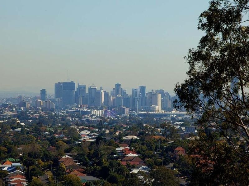 4 Cluden Street, Holland Park West QLD 4121