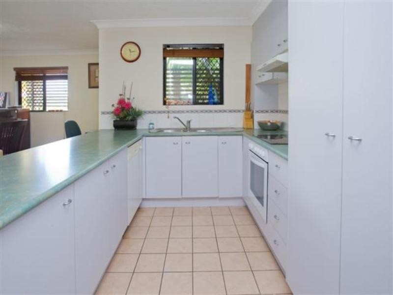 17/139 Lytton Rd (Corner of Walter Ave), East Brisbane QLD 4169