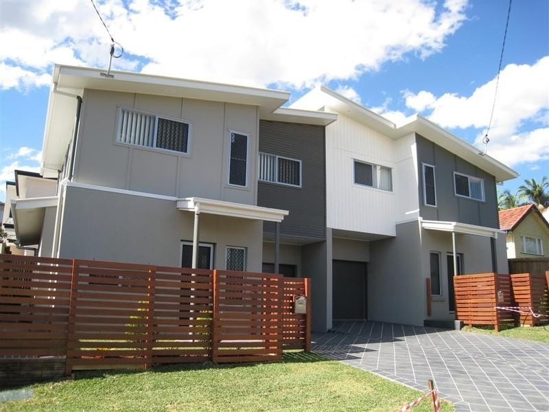 1 and 2/6 Embie Street, Holland Park West QLD 4121