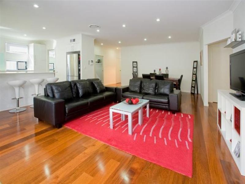 36 Giordano Place, Belmont QLD 4153