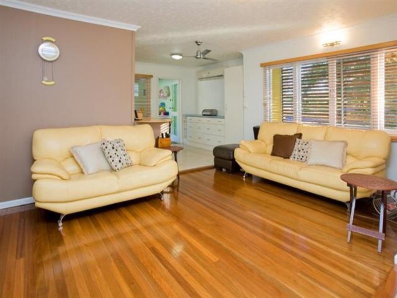 138 Bapaume Road, Holland Park West QLD 4121