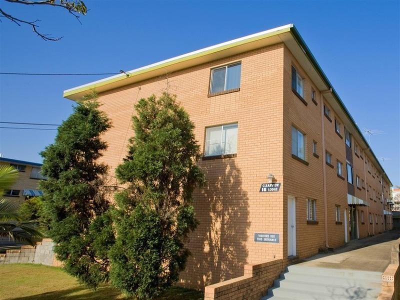 1/16 Rialto Street, Coorparoo QLD 4151