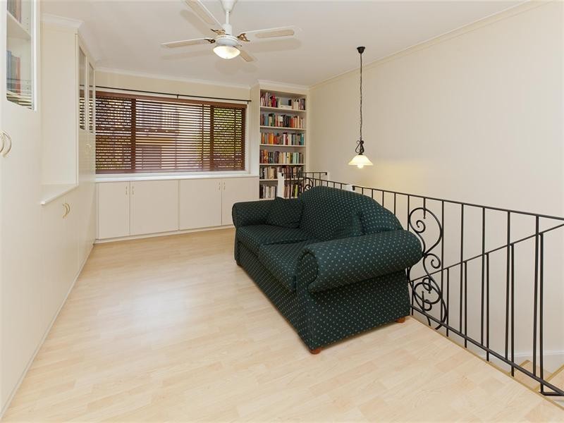 2/72 Rise Street, Mount Gravatt East QLD 4122