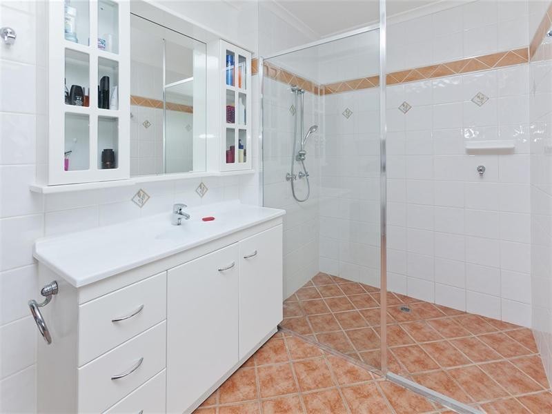 2/72 Rise Street, Mount Gravatt East QLD 4122