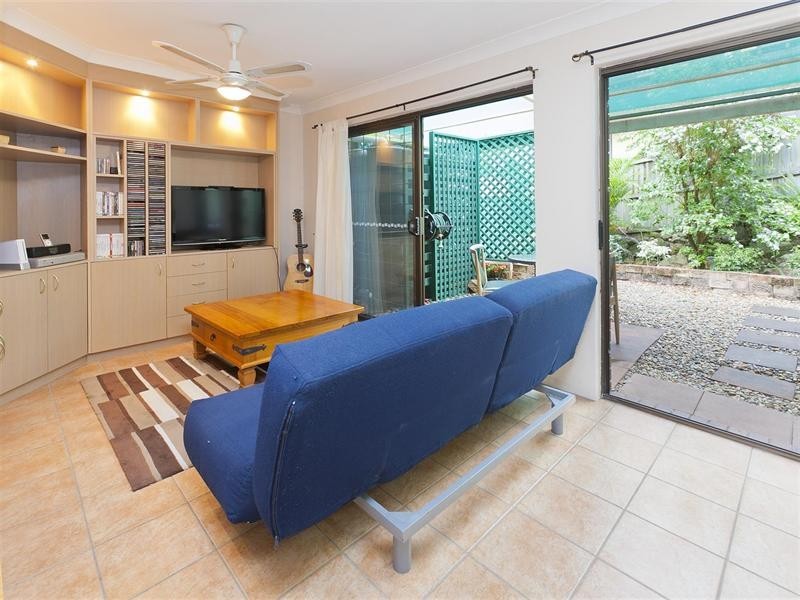 2/72 Rise Street, Mount Gravatt East QLD 4122
