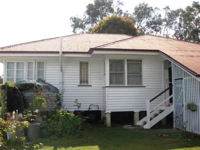 91 Roscoe Street, Holland Park QLD 4121