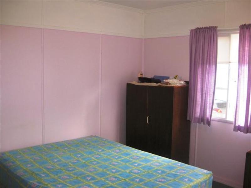 91 Roscoe Street, Holland Park QLD 4121