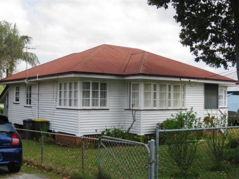 91 Roscoe Street, Holland Park QLD 4121